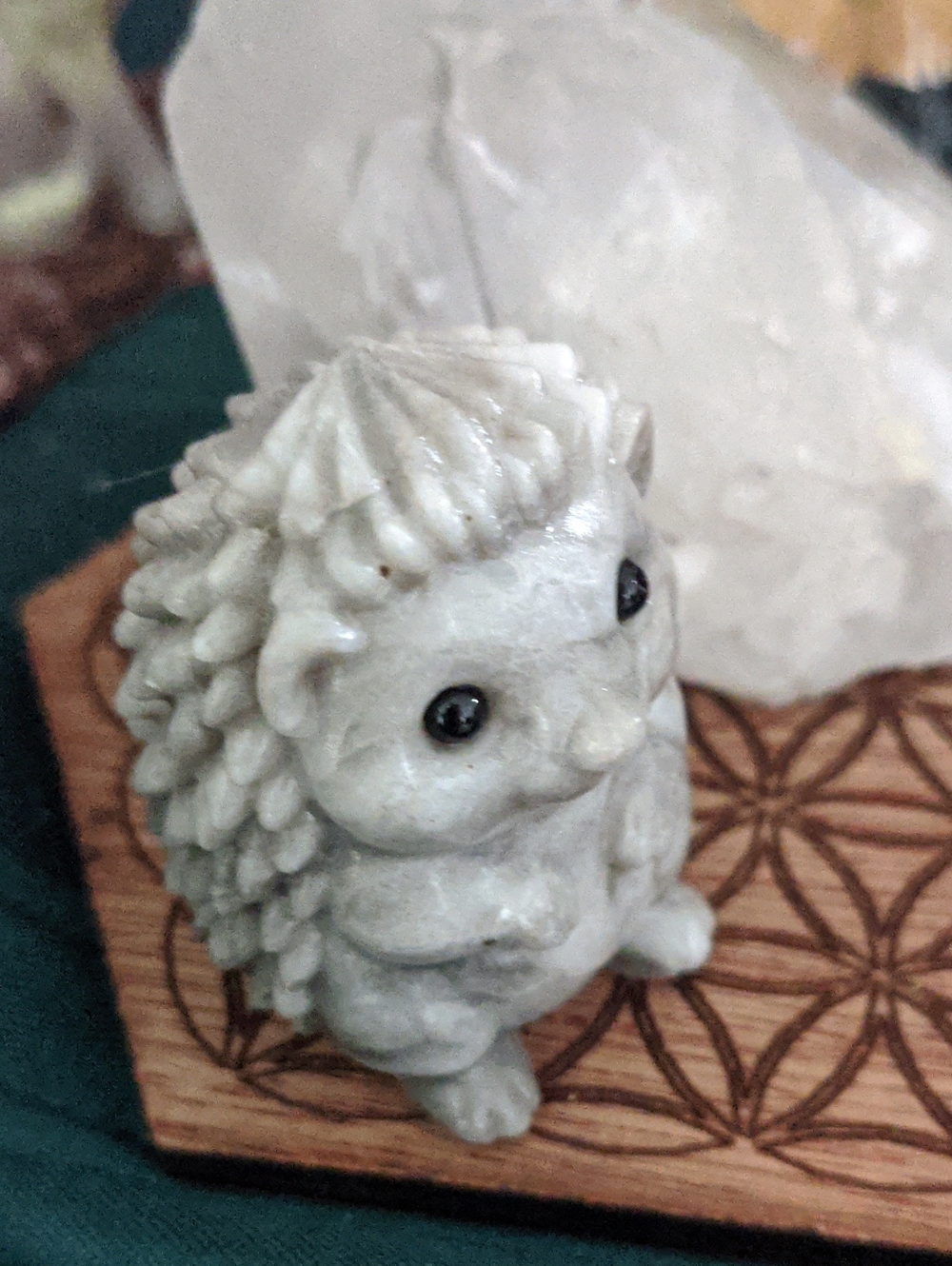 Hedgehog carved stone animal carving crystsl
